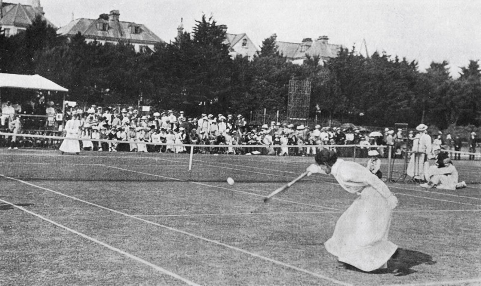 Blanche Bingley and Charlotte Cooper playing tennis at Devonshire Park